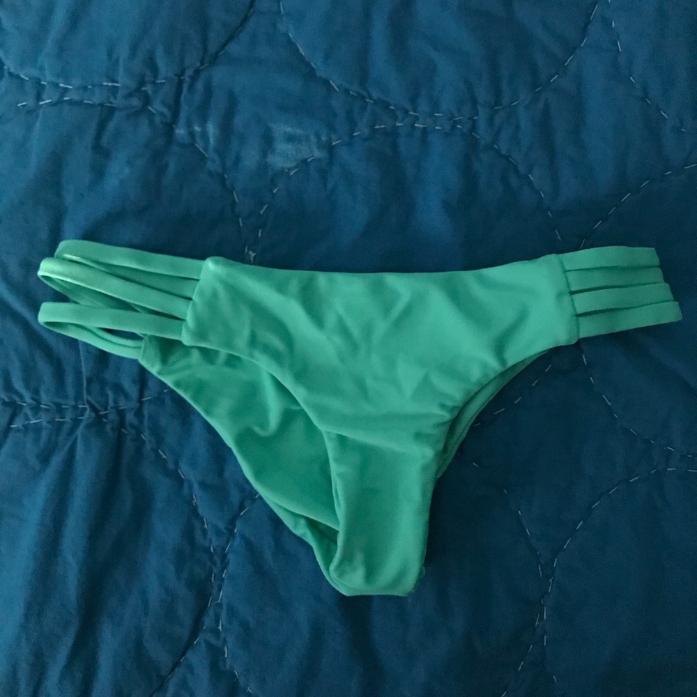 NWOT SAN LORENZO AQUA BOTTOM